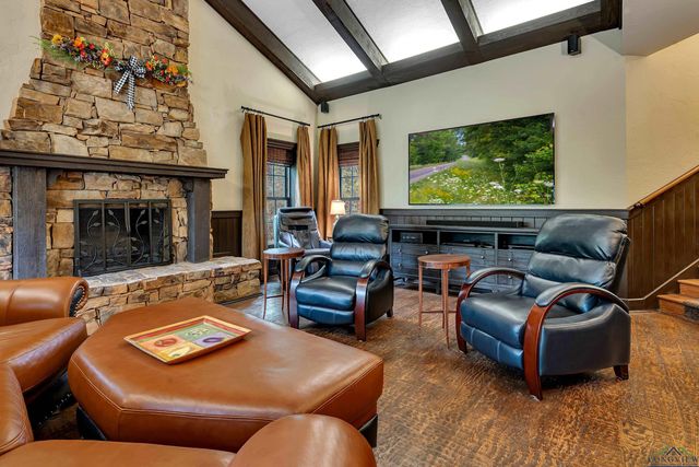 5 Montclair Circle, Longview, TX 75601