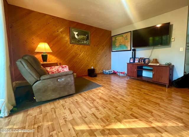 9187 James Boulevard, Juneau, AK 99801