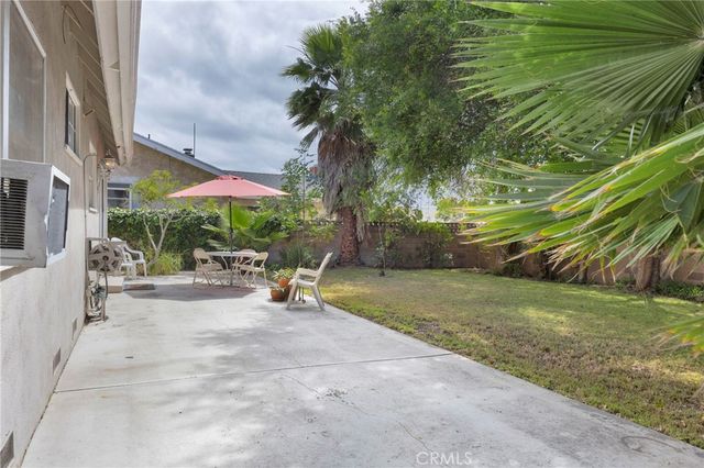 130 Coastline Drive, Seal Beach, CA 90740