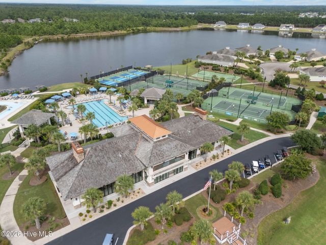 2202 E Oak Bridge Drive NE, Leland, NC 28451