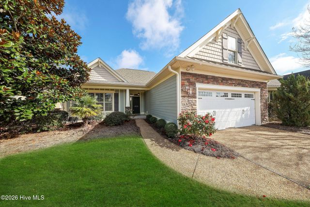 2202 E Oak Bridge Drive NE, Leland, NC 28451