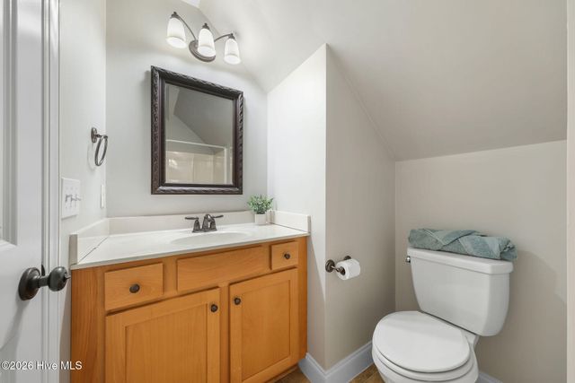 2202 E Oak Bridge Drive NE, Leland, NC 28451