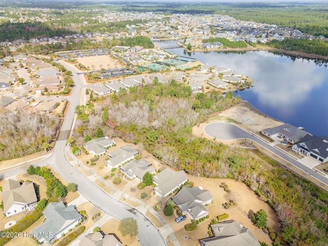 2202 E Oak Bridge Drive NE, Leland, NC 28451