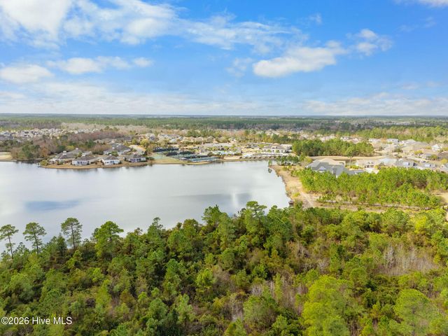 2202 E Oak Bridge Drive NE, Leland, NC 28451