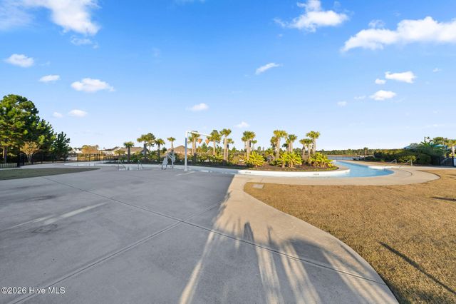2202 E Oak Bridge Drive NE, Leland, NC 28451