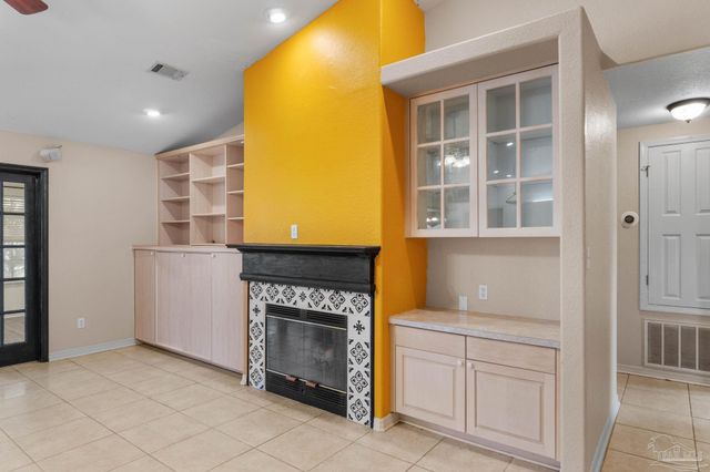 1944 Jessica Way, Navarre, FL 32566