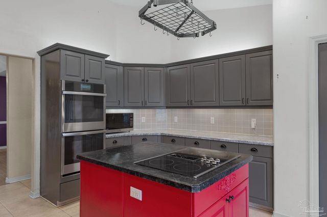 1944 Jessica Way, Navarre, FL 32566
