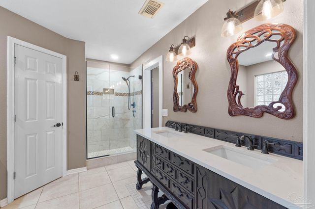 1944 Jessica Way, Navarre, FL 32566