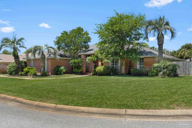1944 Jessica Way, Navarre, FL 32566