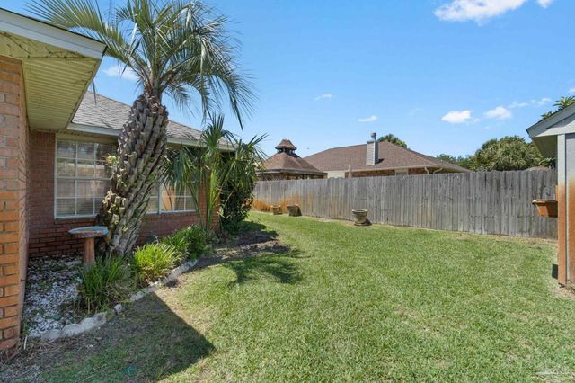 1944 Jessica Way, Navarre, FL 32566