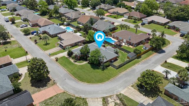 1944 Jessica Way, Navarre, FL 32566