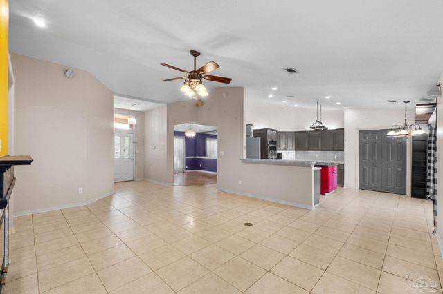 1944 Jessica Way, Navarre, FL 32566