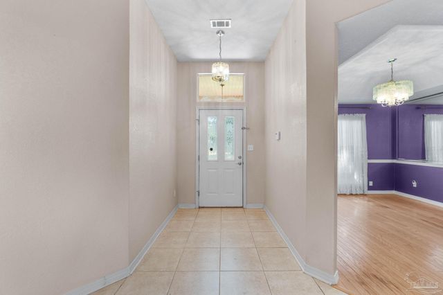 1944 Jessica Way, Navarre, FL 32566