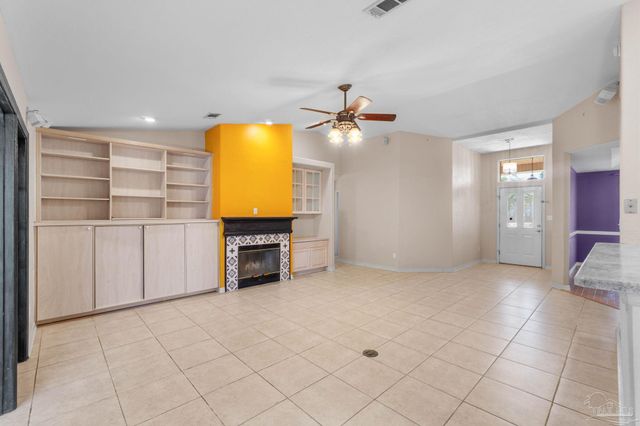 1944 Jessica Way, Navarre, FL 32566