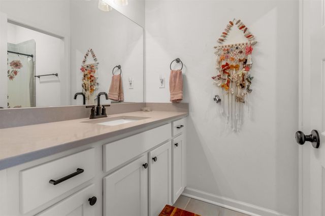 6461 CLARKSON CIR E, Arlington, TN 38002