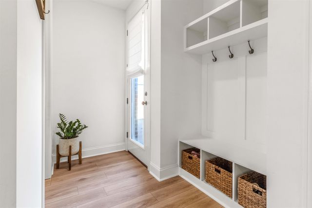 6461 CLARKSON CIR E, Arlington, TN 38002