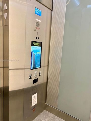 20379 W Country Club Dr PH-40, Aventura, FL 33180