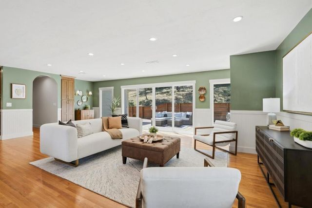 1002 Hacienda Drive, Walnut Creek, CA 94598