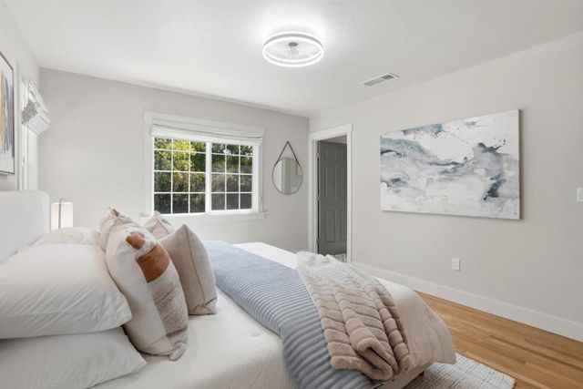1002 Hacienda Drive, Walnut Creek, CA 94598