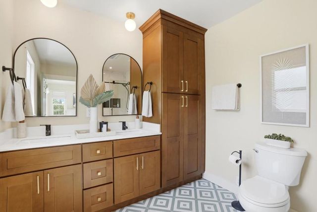 1002 Hacienda Drive, Walnut Creek, CA 94598
