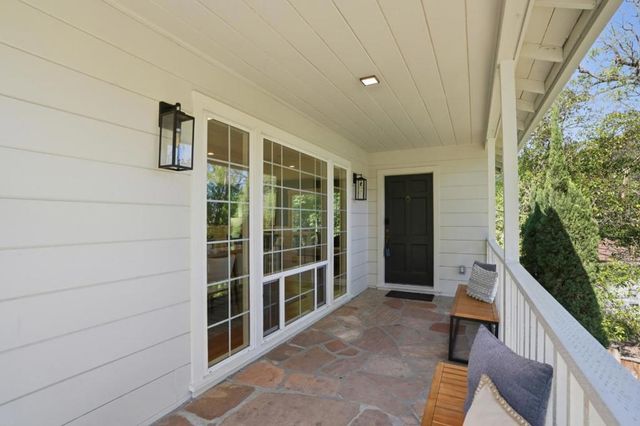 1002 Hacienda Drive, Walnut Creek, CA 94598