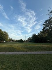 8444 W 171st Street, Tinley Park, IL 60487