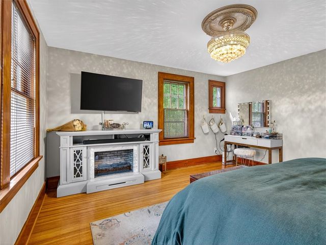 178 Walzford Road, Irondequoit, NY 14622