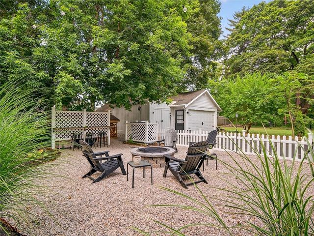 178 Walzford Road, Irondequoit, NY 14622