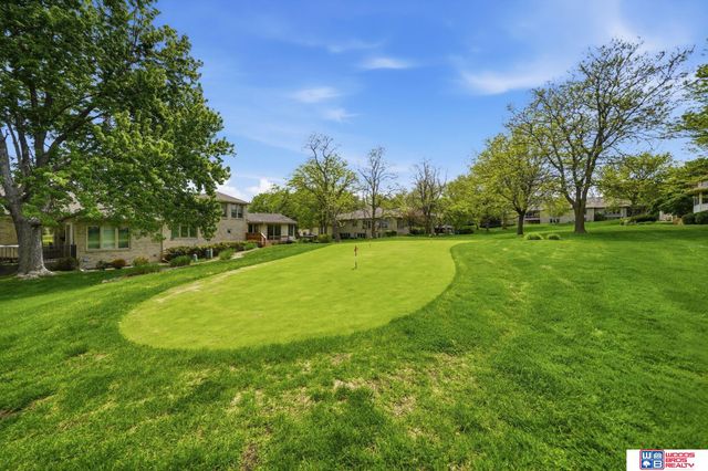 9134 Pioneer Court, Lincoln, NE 68520