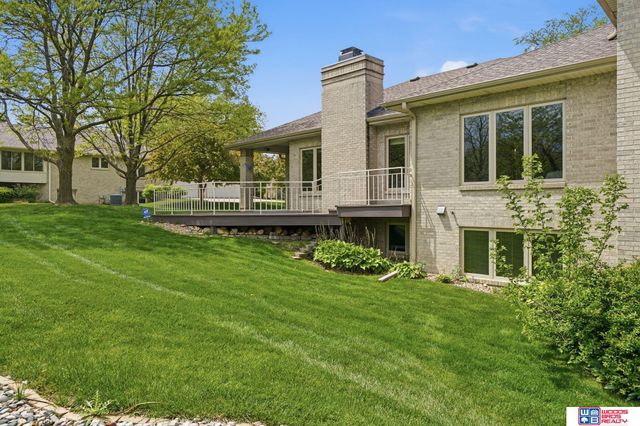 9134 Pioneer Court, Lincoln, NE 68520