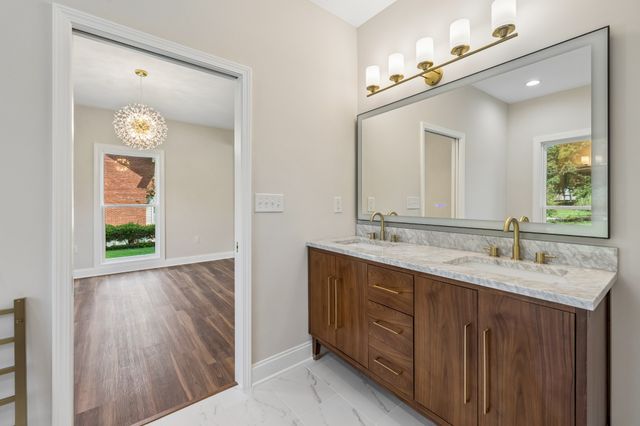 421 Blair Ln, Lebanon, TN 37087