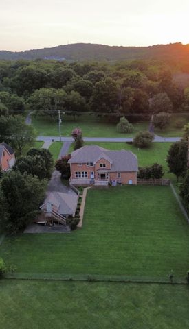 421 Blair Ln, Lebanon, TN 37087