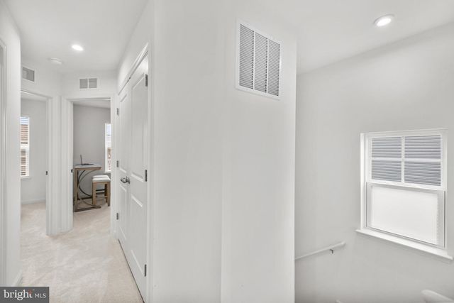 229 CLIFTON MANOR, Falling Waters, WV 25419