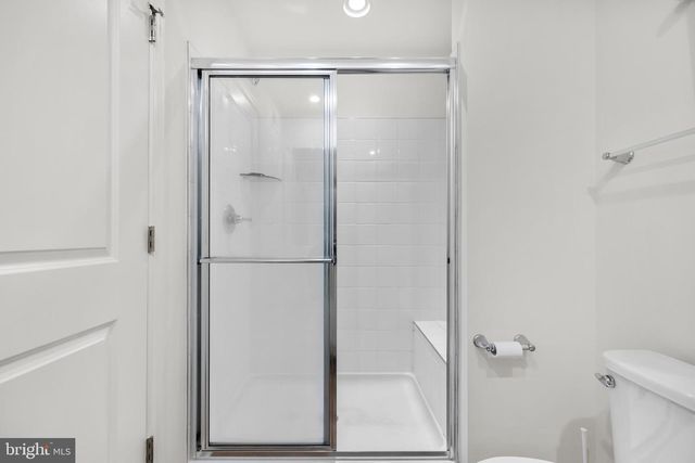 229 CLIFTON MANOR, Falling Waters, WV 25419