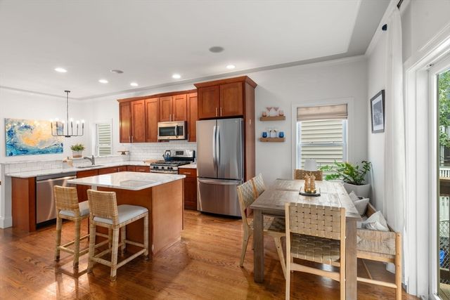 5 Flint Pl 1, Boston, MA 02127