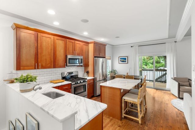 5 Flint Pl 1, Boston, MA 02127