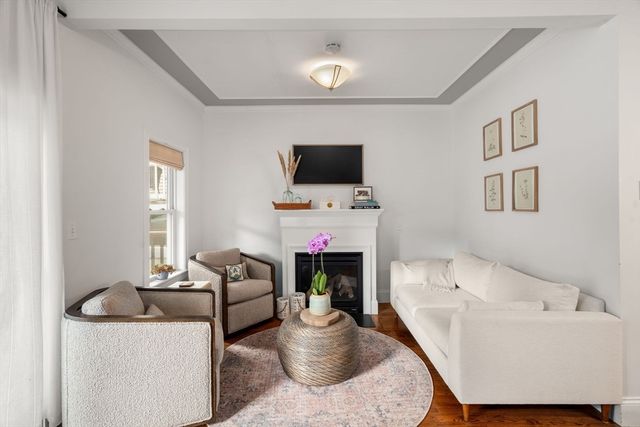 5 Flint Pl 1, Boston, MA 02127