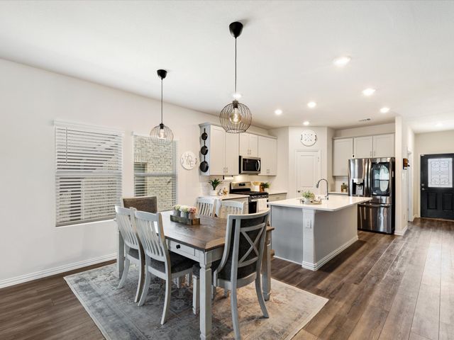 223 Briarwood Lane, Lake Dallas, TX 75065