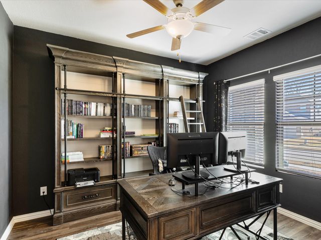 223 Briarwood Lane, Lake Dallas, TX 75065