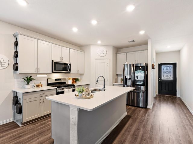 223 Briarwood Lane, Lake Dallas, TX 75065