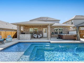 223 Briarwood Lane, Lake Dallas, TX 75065