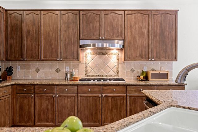 6540 Arcade Creek Way, Orangevale, CA 95662