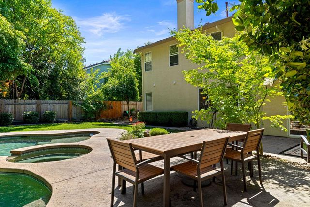 6540 Arcade Creek Way, Orangevale, CA 95662