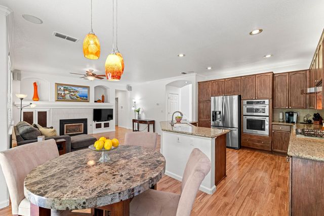 6540 Arcade Creek Way, Orangevale, CA 95662