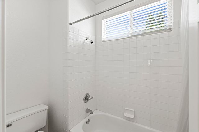 6540 Arcade Creek Way, Orangevale, CA 95662