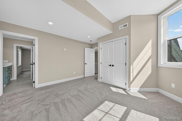 54462 Brenda Drive, Macomb, MI 48042