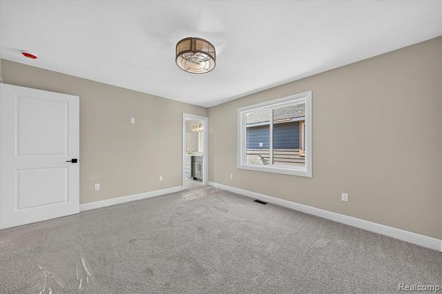 54462 Brenda Drive, Macomb, MI 48042
