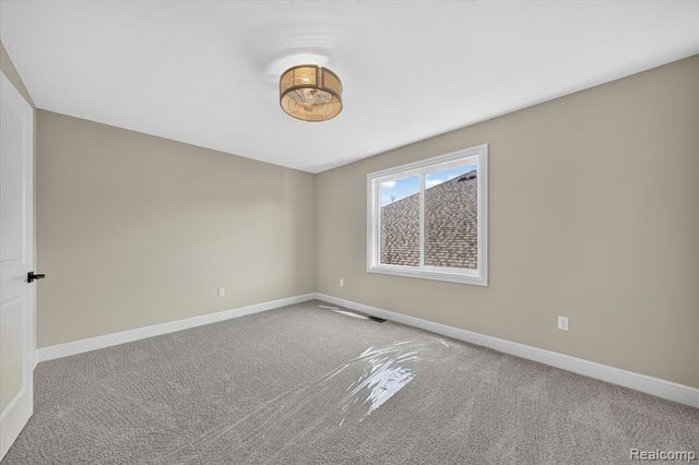 54462 Brenda Drive, Macomb, MI 48042