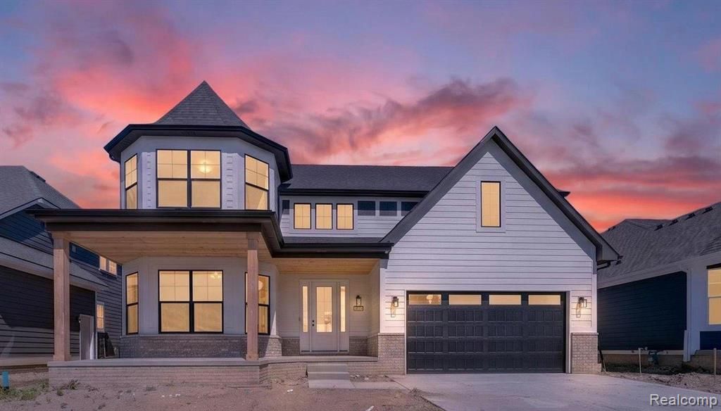 54462 Brenda Drive, Macomb, MI 48042