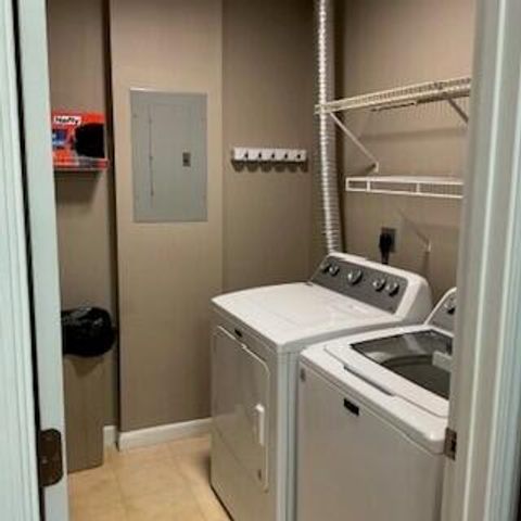 135 Dale Hollow Drive, 11, Erlanger, KY 41018